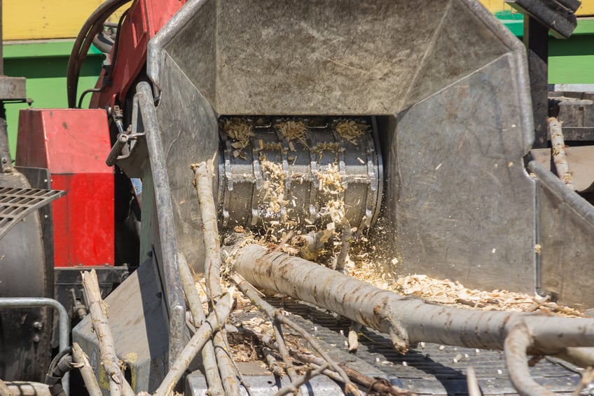 wood-chipper-when-to-sharpen-blades